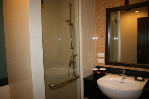 Centara Anda Dhevi resort och spa, badrum