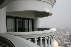 Lebua State Tower Hotel, balkong